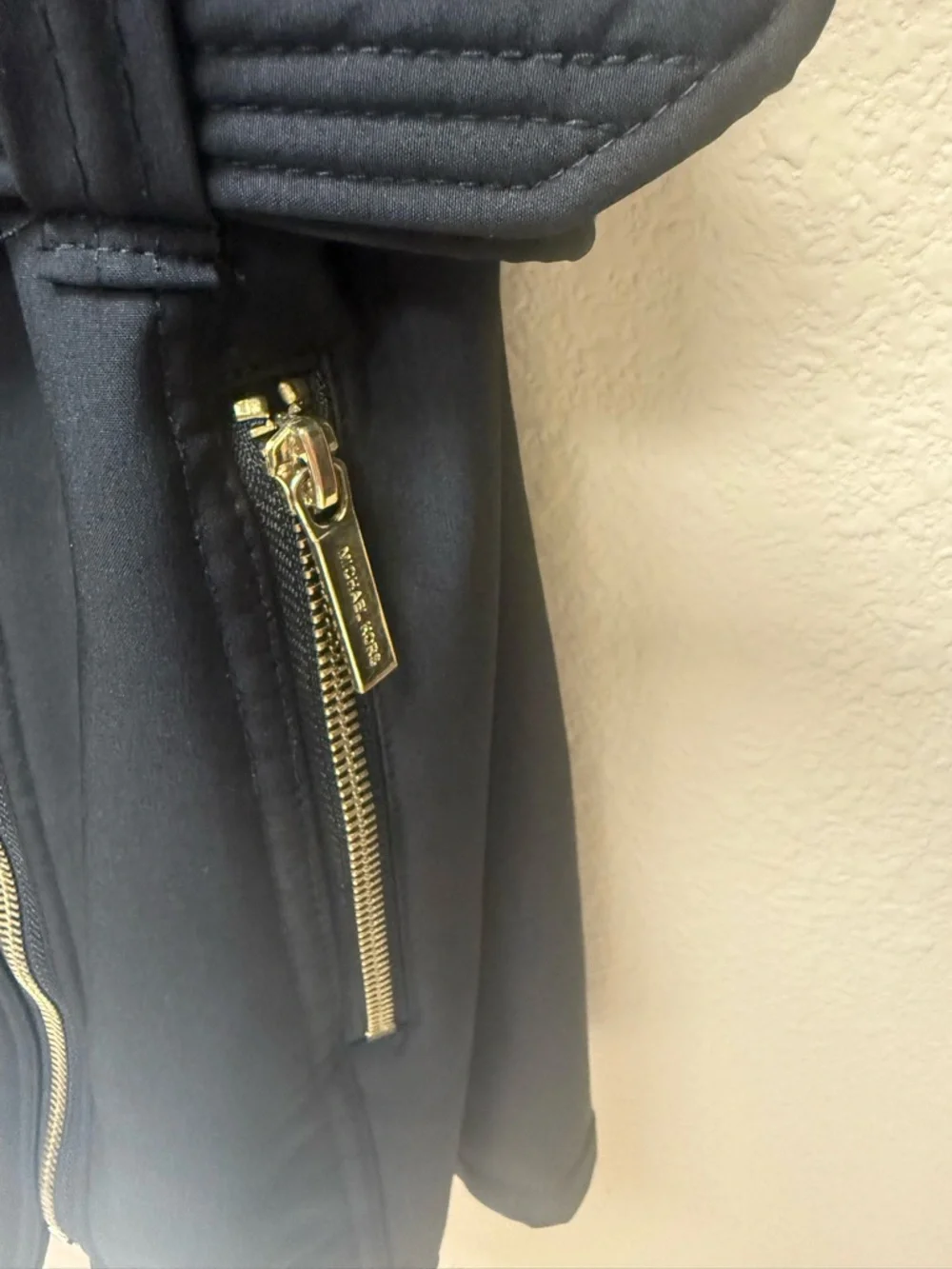 MICHAEL Michael Kors structured black